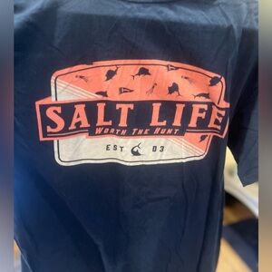 Salt Life pocket tee size large in GUC